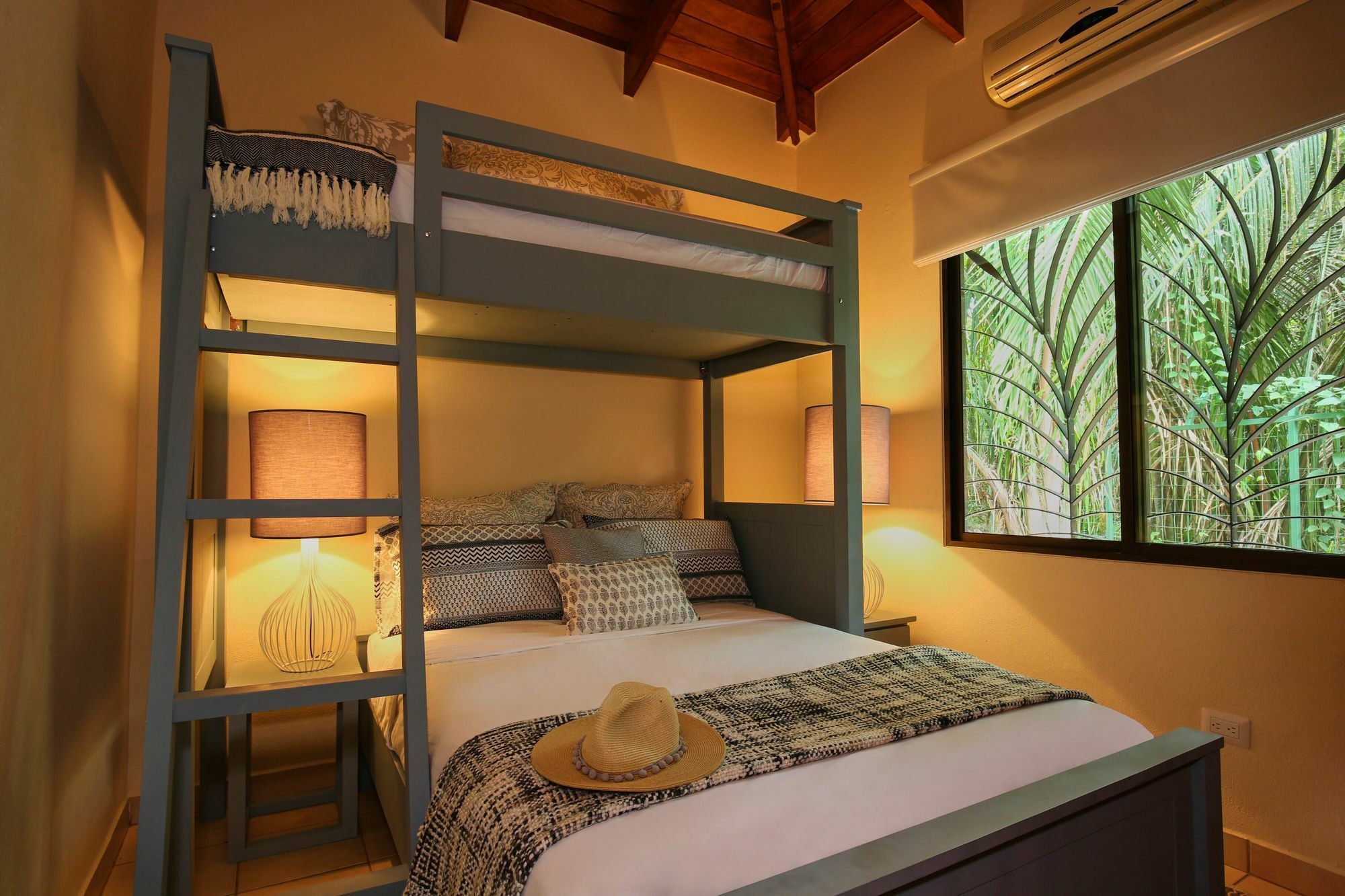 Nosara Yoga And Surf Retreat Villa ภายนอก รูปภาพ